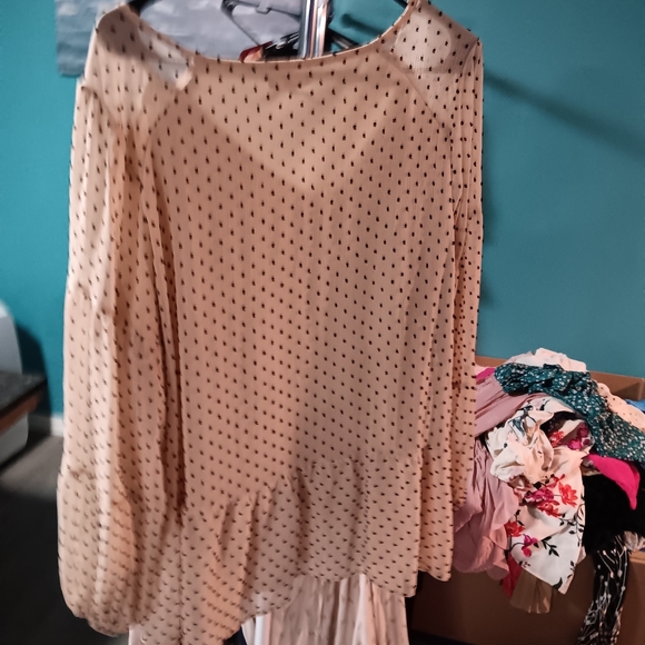 Maurices Elegant Cream Polka Dot Women's Top - Picture 4 of 8